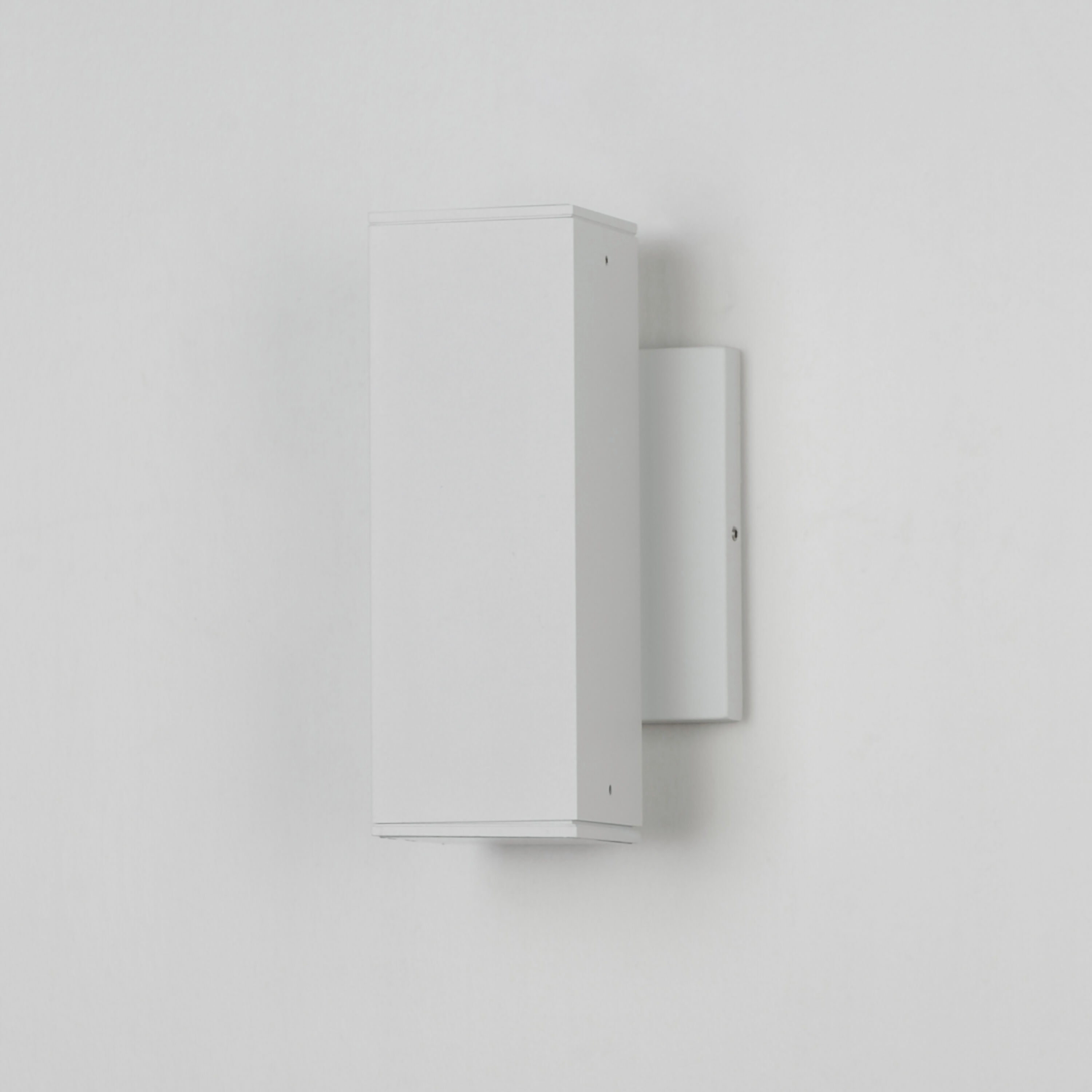 Culvert Outdoor Wall Mount