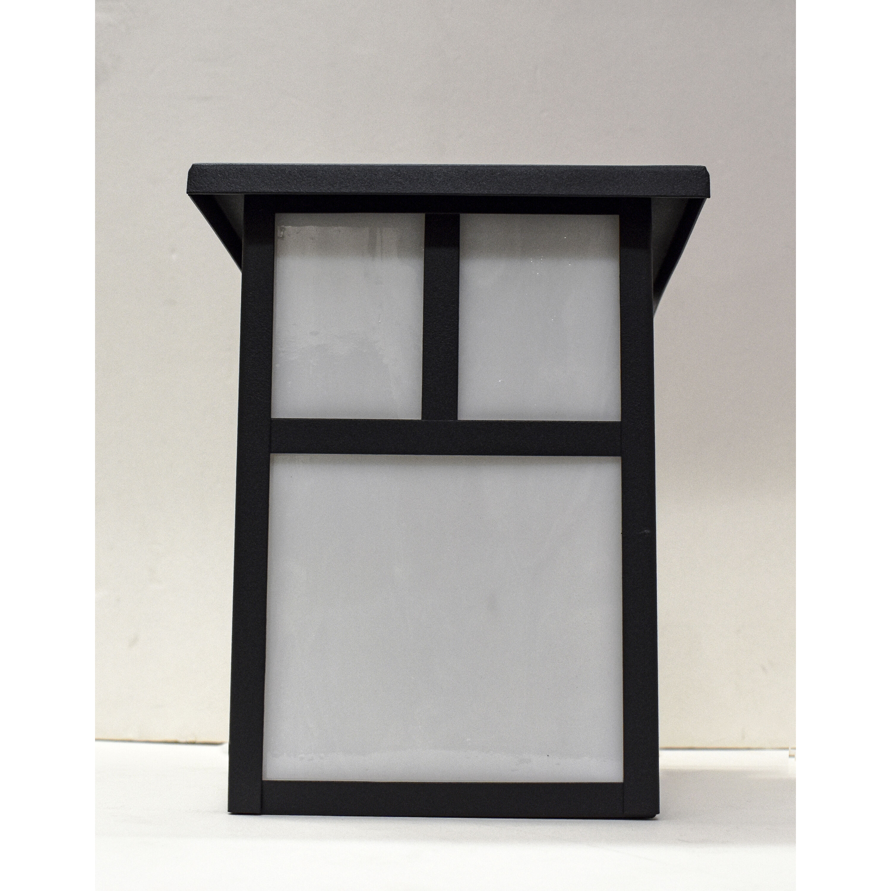 Coldwater 1 Light 8 inch Black Outdoor Wall Mount in White