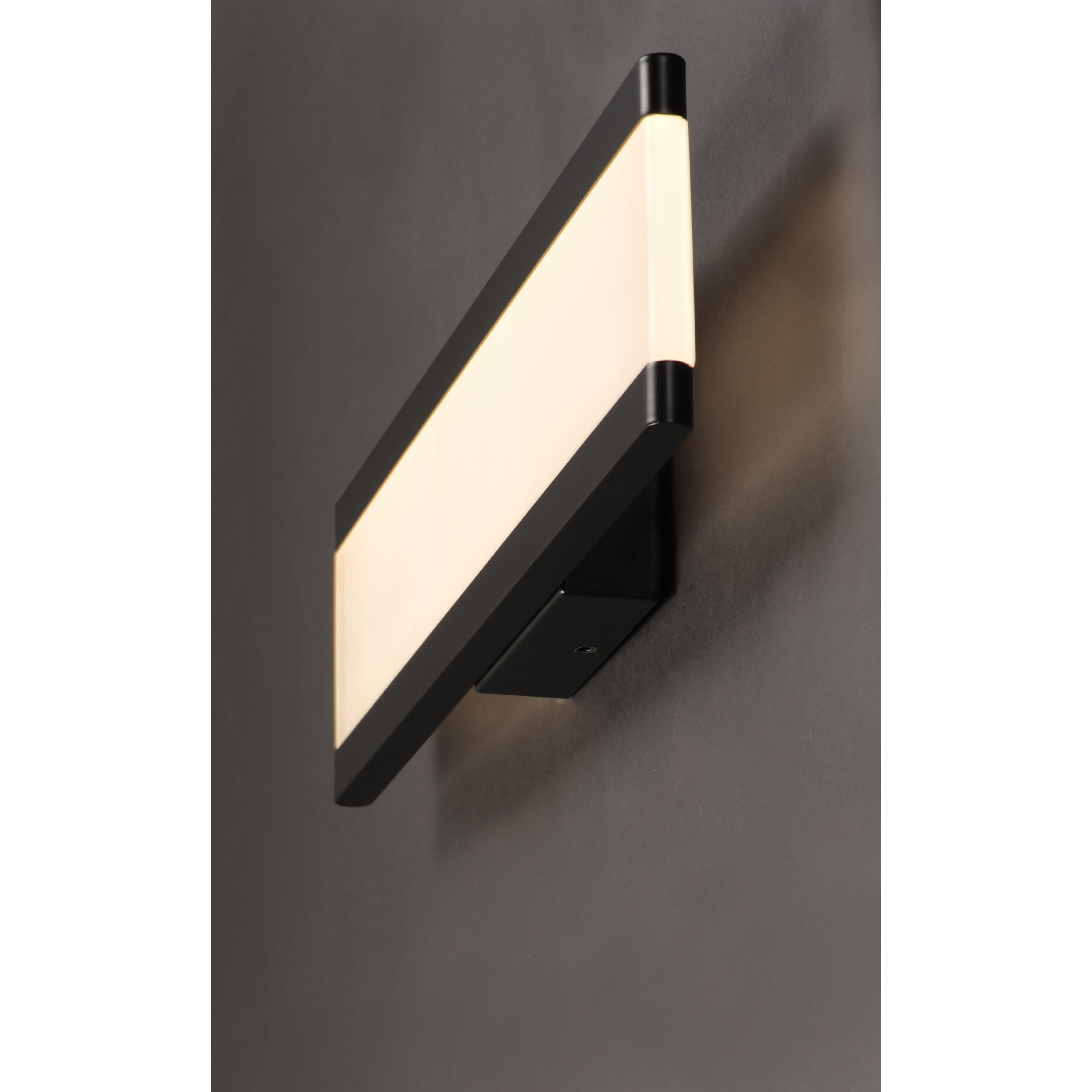 Visor LED 18 inch Black Vanity Light Wall Light
