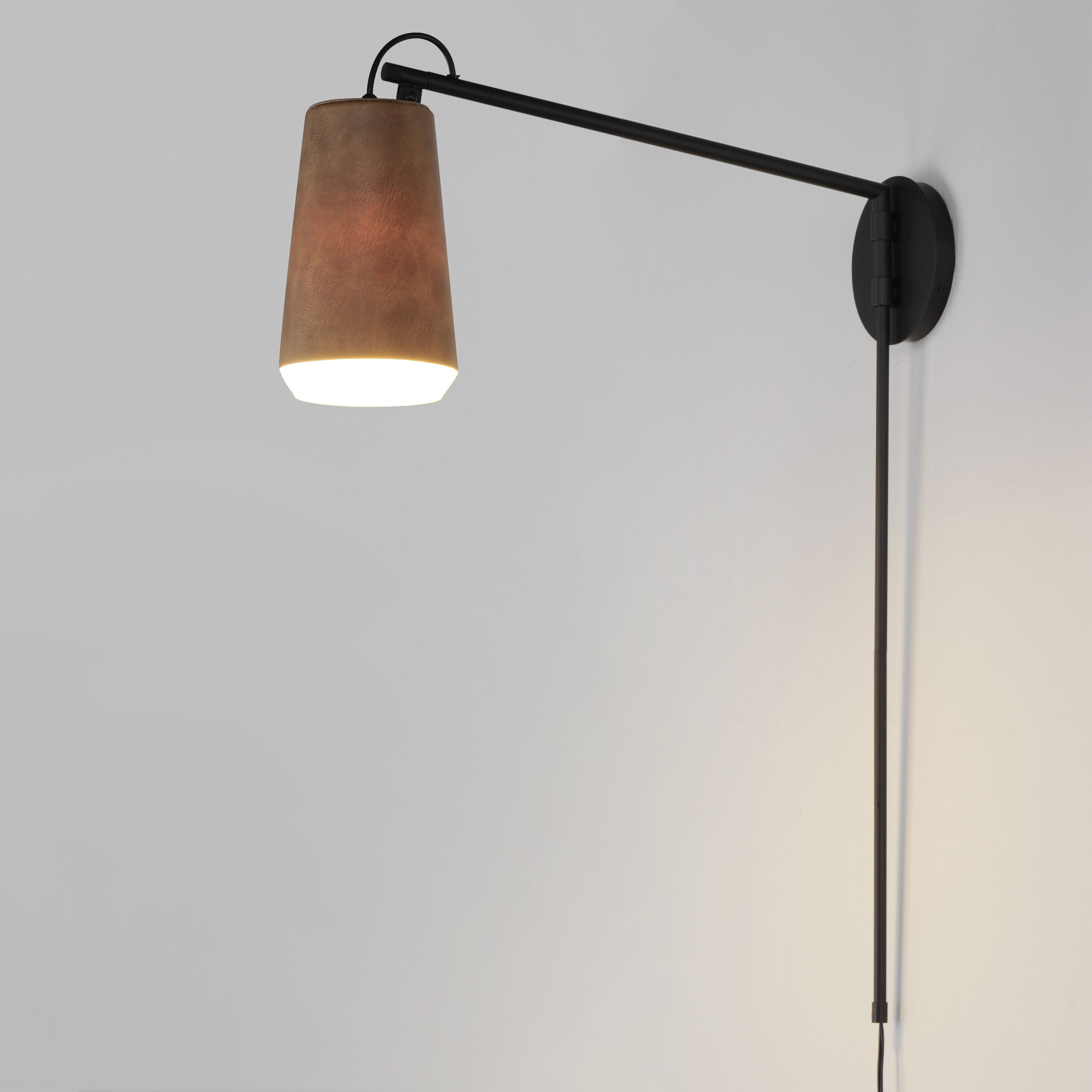 Maxim 10096WWDTN Scout LED 6 inch Weathered Wood/Tan Leather