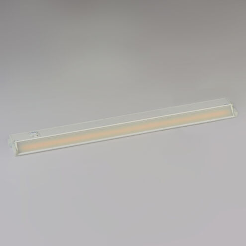 CounterMax MX-L-120-3K Basic 120 LED 30 inch White Under Cabinet