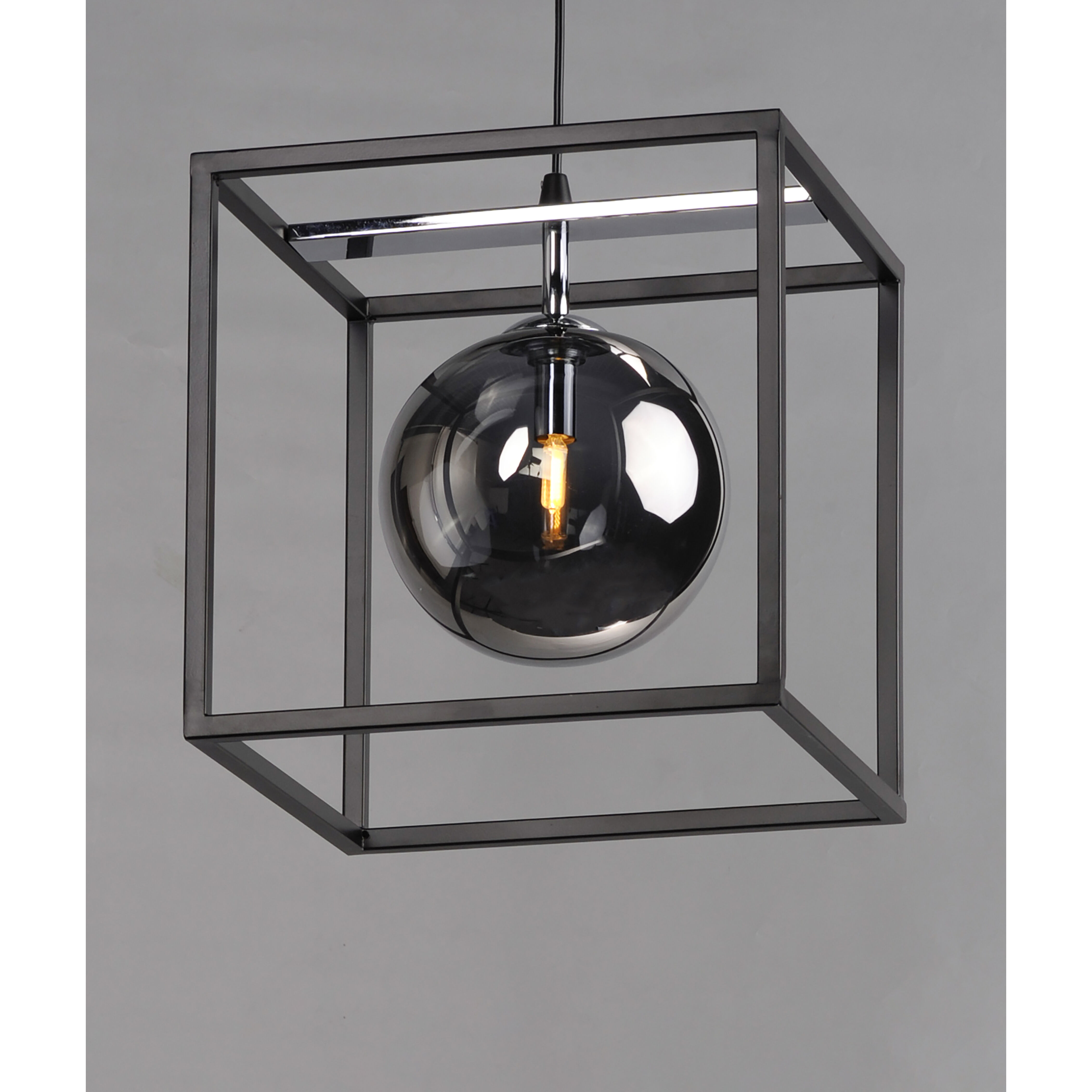 Chrome and black light fixture top