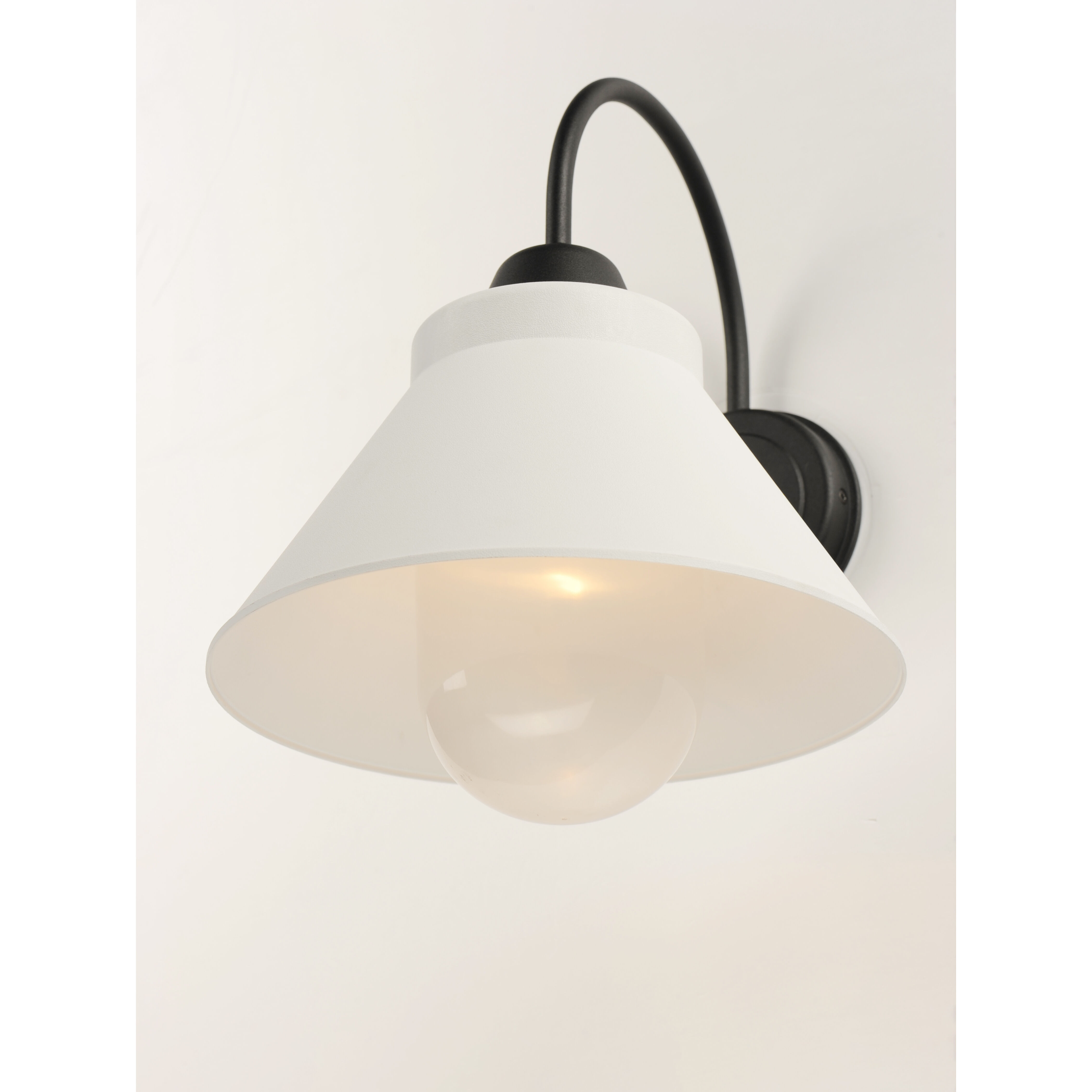 Jetty 1 Light 16 inch Black Outdoor Wall Mount