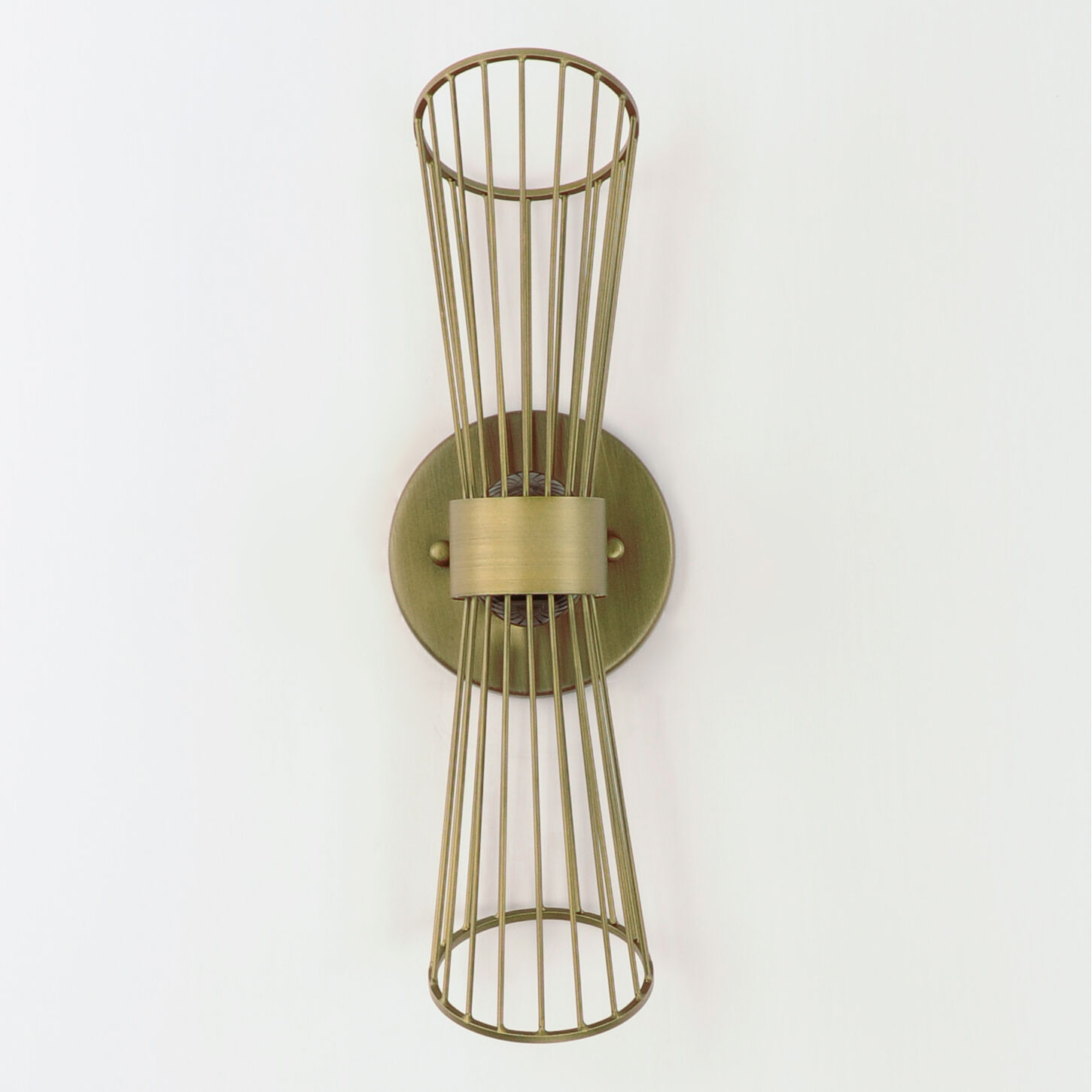 Zeta Wall Sconce Wall Light in Natural Aged Brass