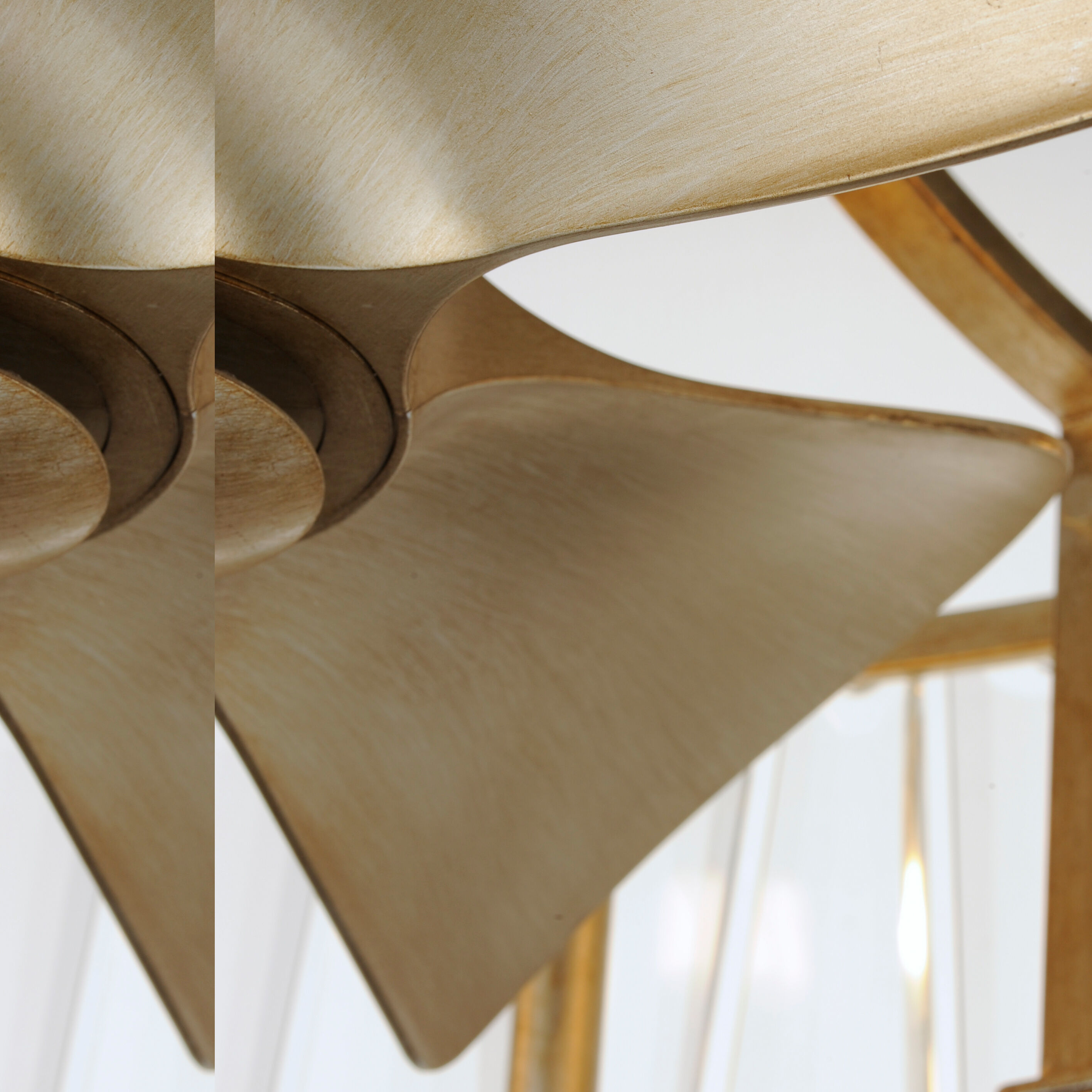 Odeon 33 inch Golden Silver Fandelight