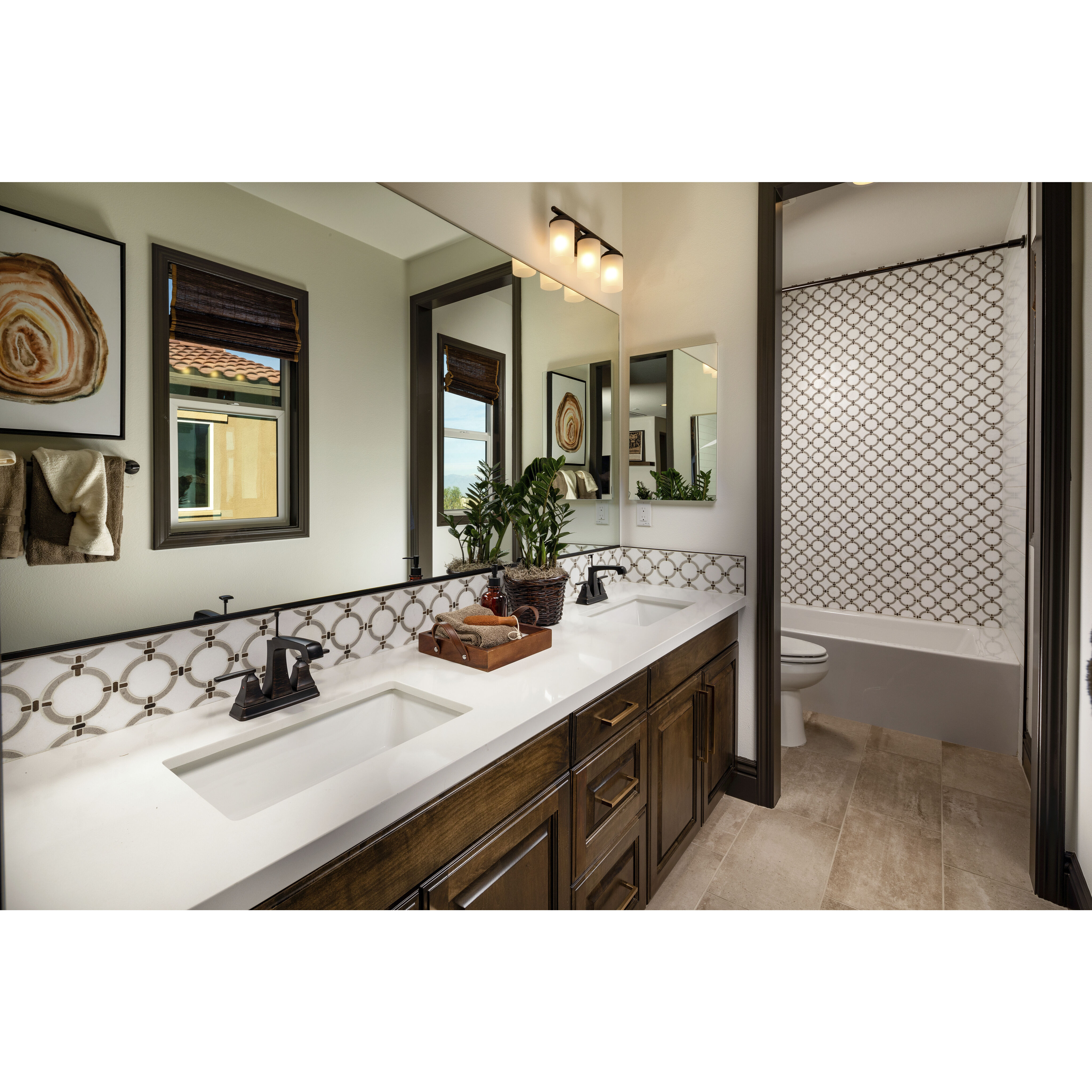 Maxim Corona 3 Light Bath Vanity Oil Rubbed Bronze 10213FTOI