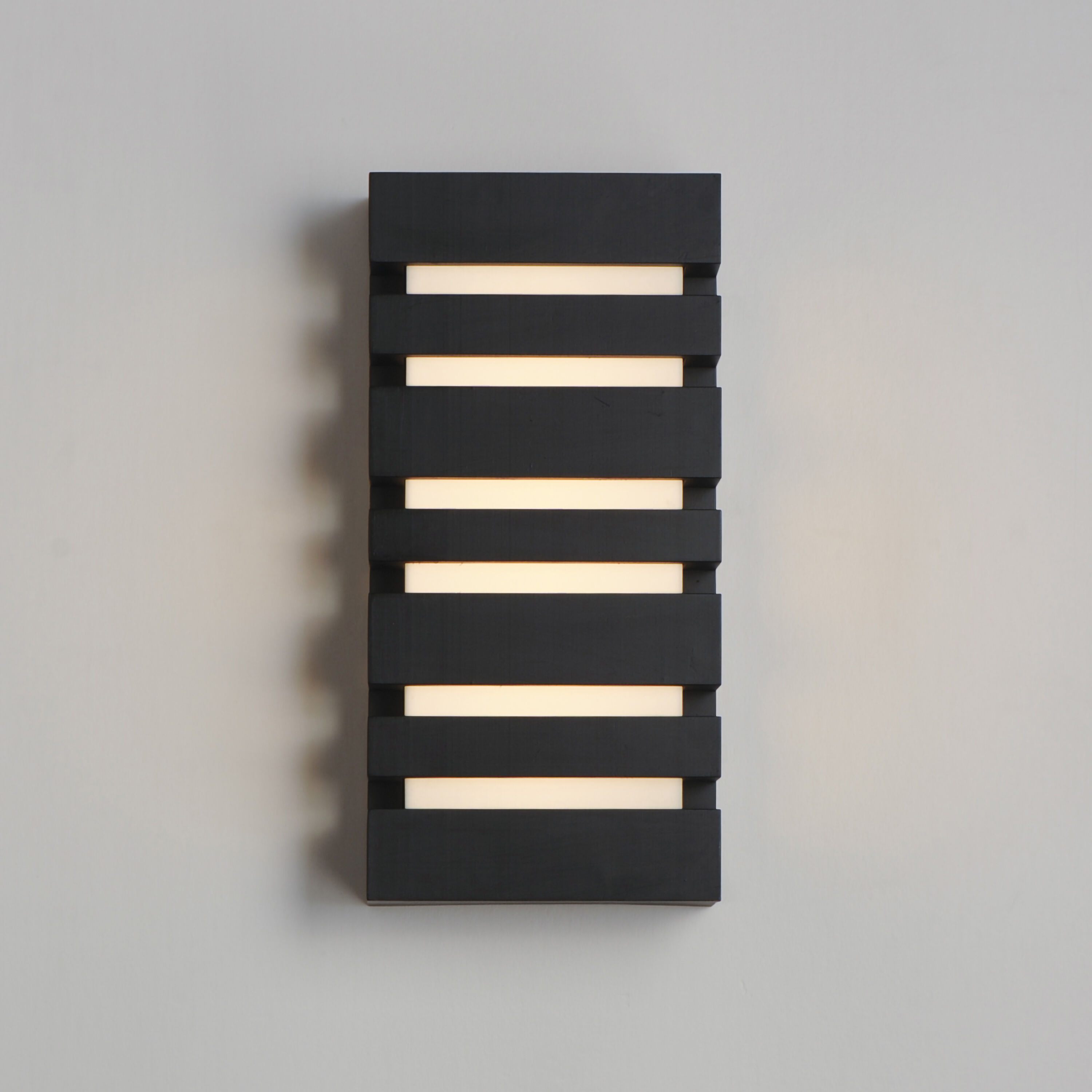 Keyes Outdoor Wall Mount