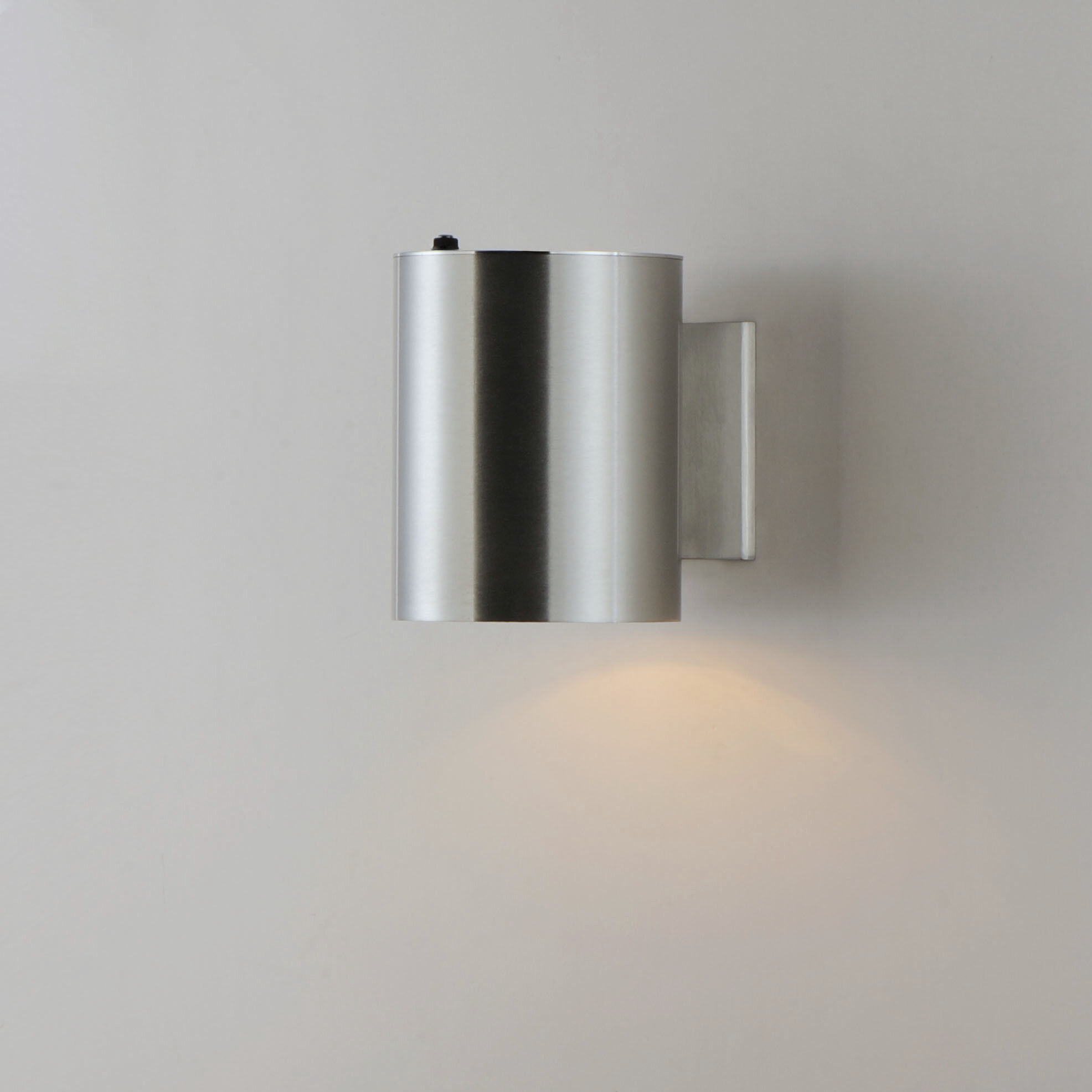 Lightray Wall Sconce Wall Light in Brushed Aluminum