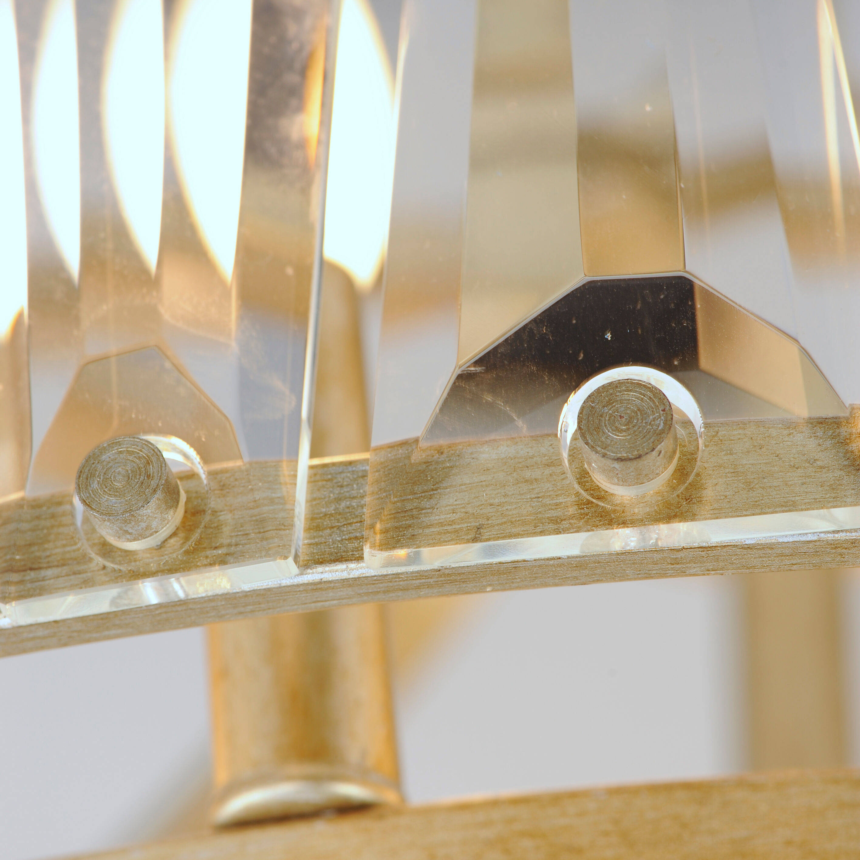 Odeon 33 inch Golden Silver Fandelight