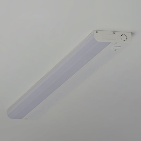 CounterMax MX-L-120-1K 120 LED 30 inch White Under Cabinet