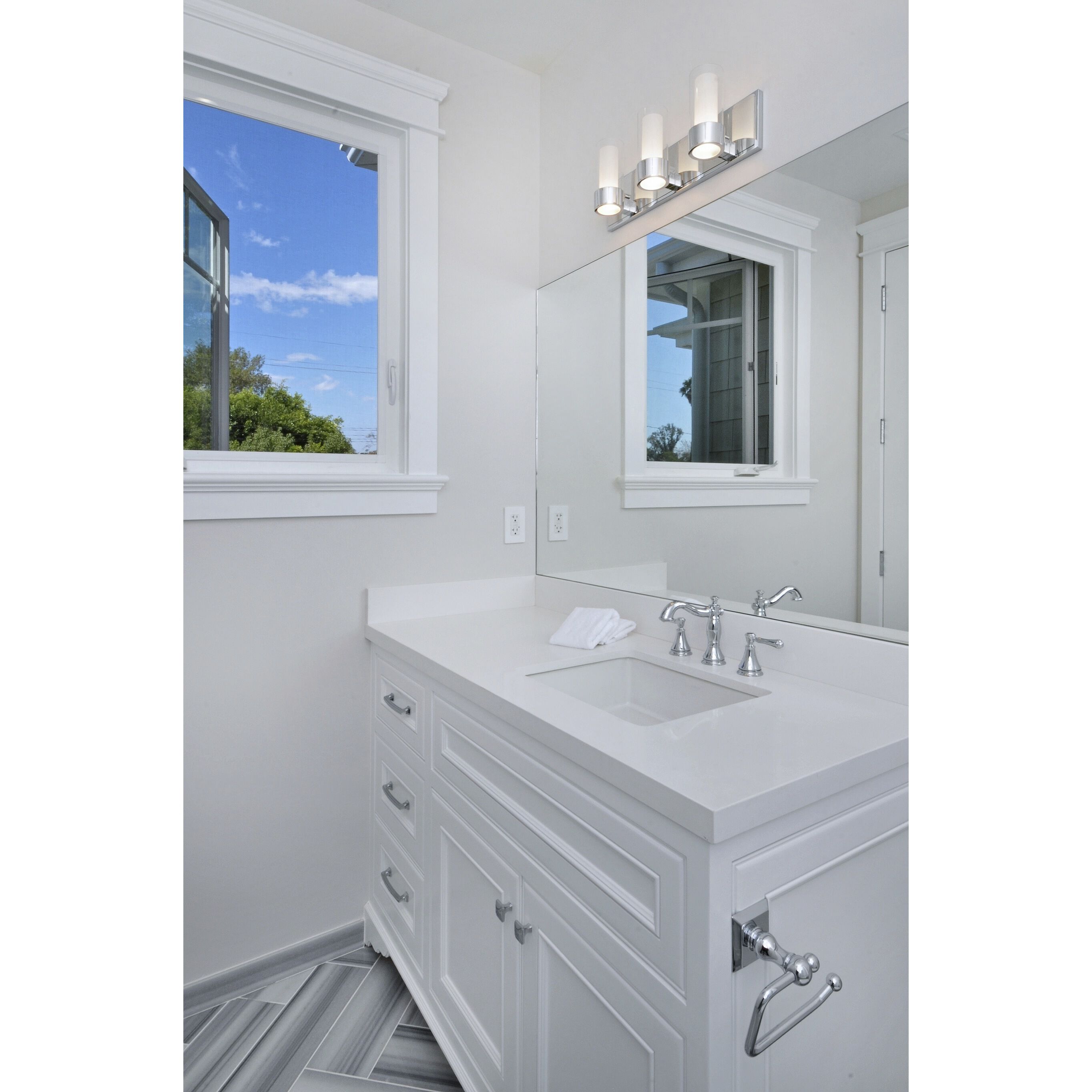 Silo 3 Light 21 inch Polished Chrome Bath Light Wall Light in Xenon