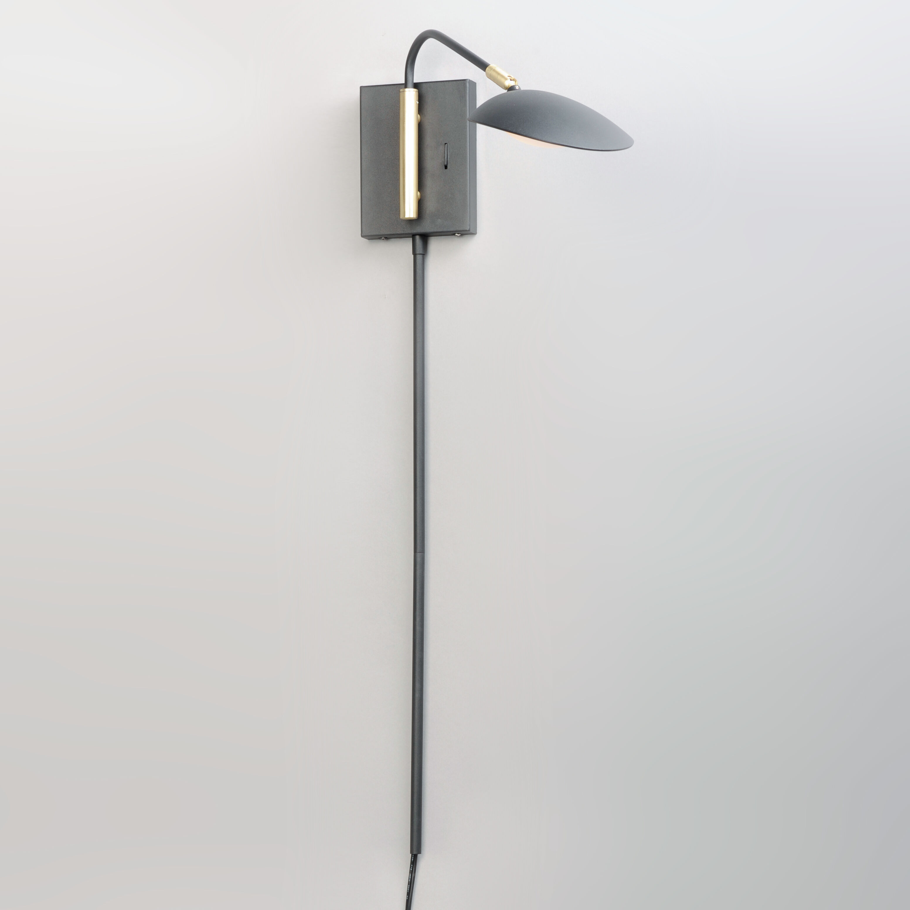 Scan LED Black/Satin Brass Wall Sconce Wall Light