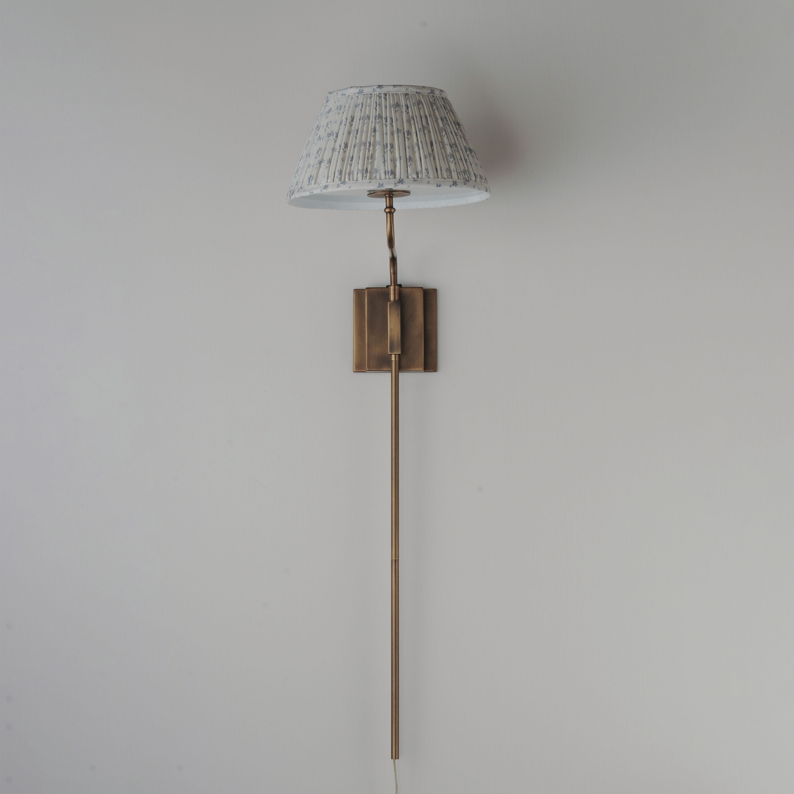 Dunbridge 1 Light 12 inch Weathered Brass Wall Sconce Wall Light