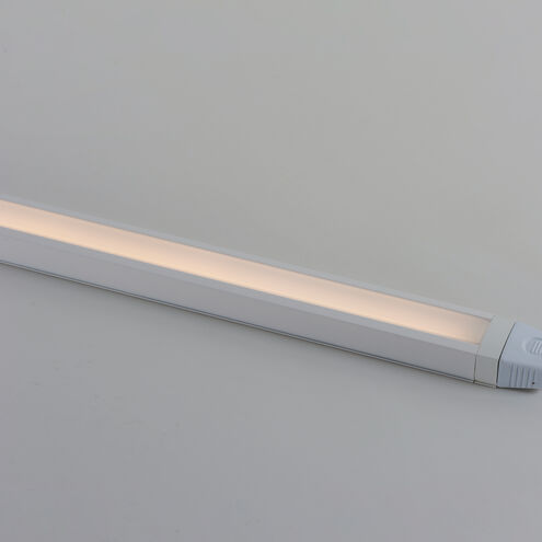 CounterMax 120V Slim Stick 120 LED 18 inch White Under Cabinet